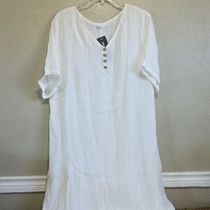 Plus Size Maxi Dress 5XL White Layered  Fabric Botton Detail Short Sleeve V-neck
